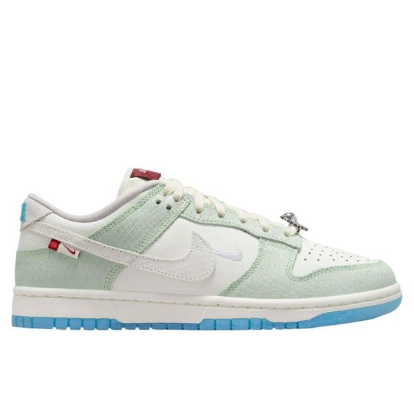 Wmns Dunk Low LX Year of the Dragon