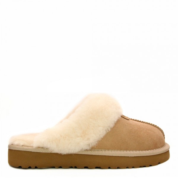 Ugg Slippers Scufette Sand